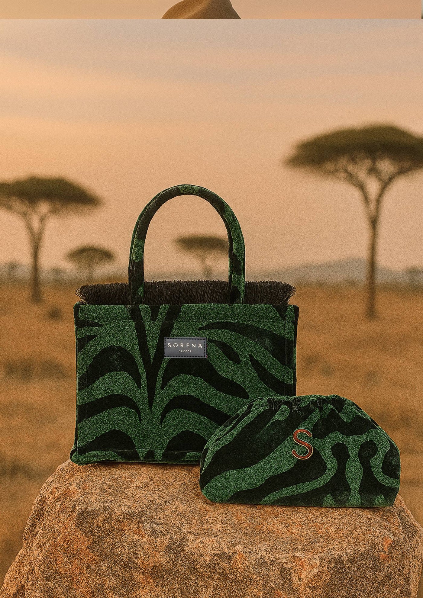 ANIMAL VELVET PATROL MEDIUM TOTE BAG